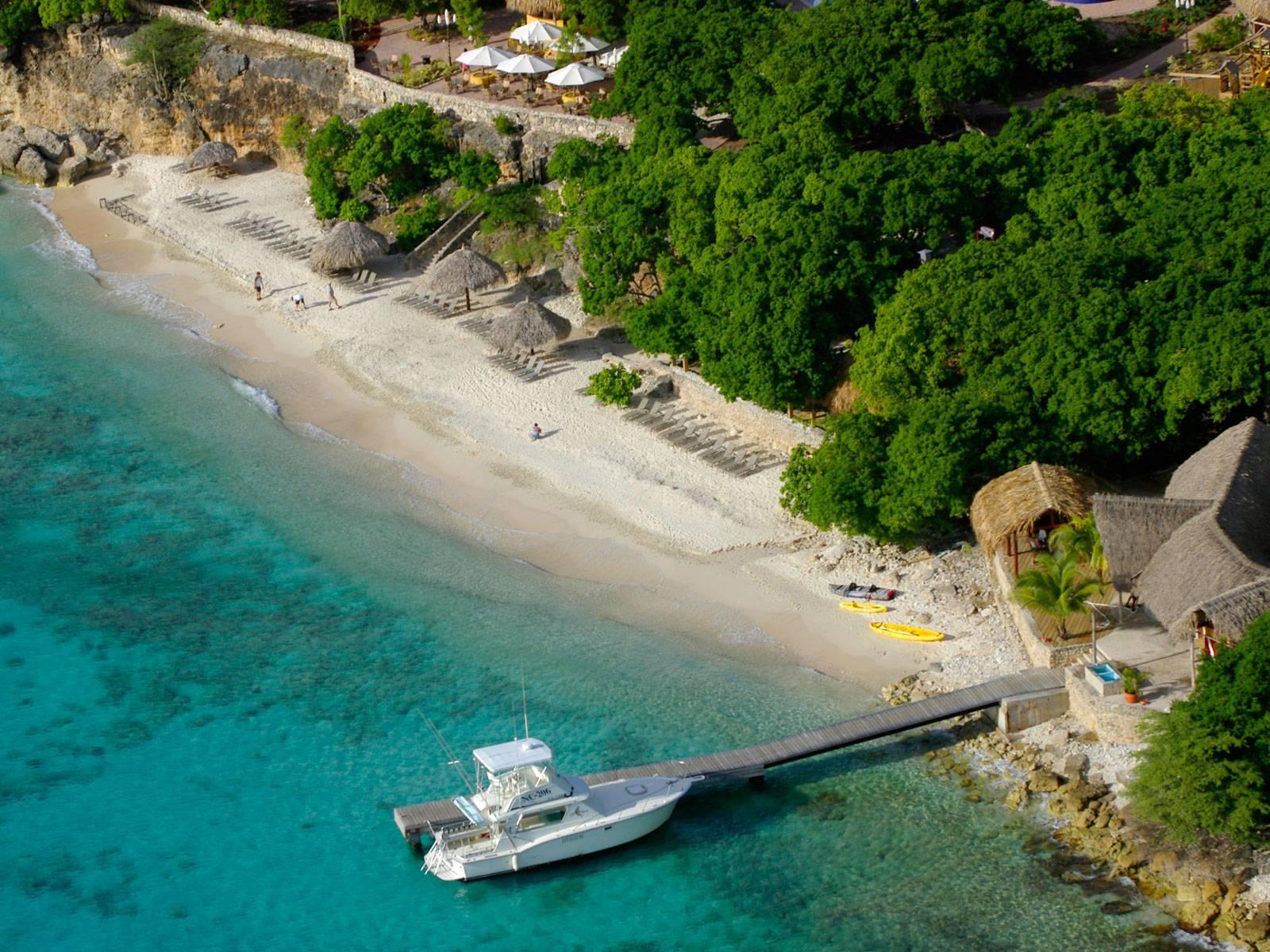 Kura Hulanda Lodge & Beach Club Westpunt Екстериор снимка